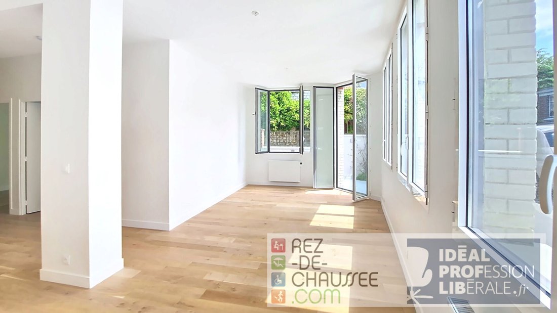 Apartment in La Fourche-Guy Môquet, Paris 17e Arrondissement, Paris 1 - 18142014