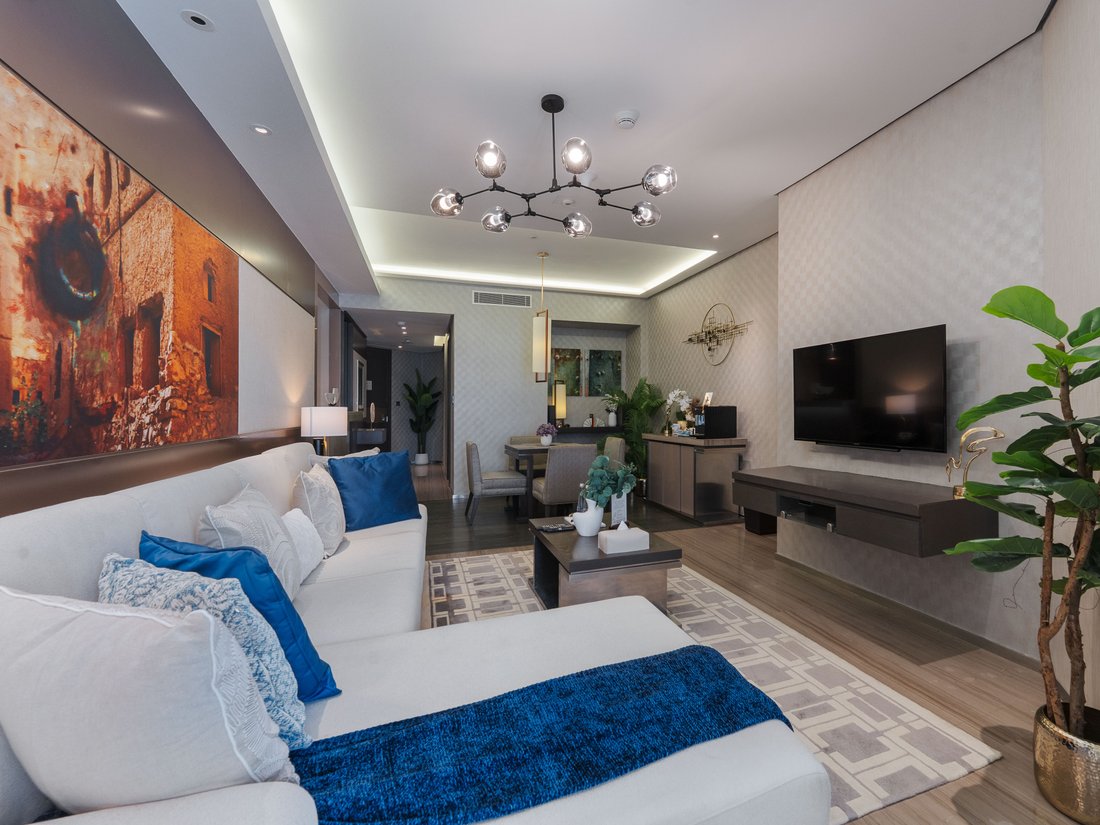 Apartment in Umm Hurair, Dubai, United Arab Emirates 2 - 18127361
