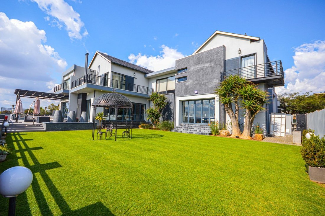 House in Centurion, Gauteng, South Africa 2 - 18141554