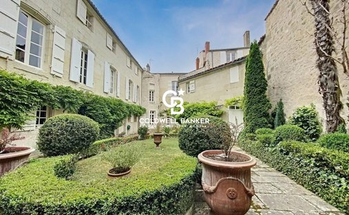 House in Centre, Saintes, France 1