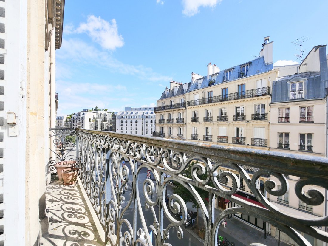 Apartment in Palais Royal, Paris 1er Arrondissement, Paris 3 - 18096172