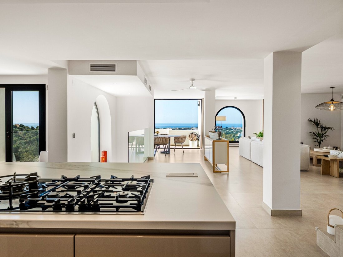 Villa in Nueva Andalucia, Marbella, Spain 5 - 18141541