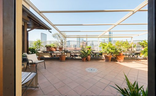 Apartment in Isola, Milan, Italy 1