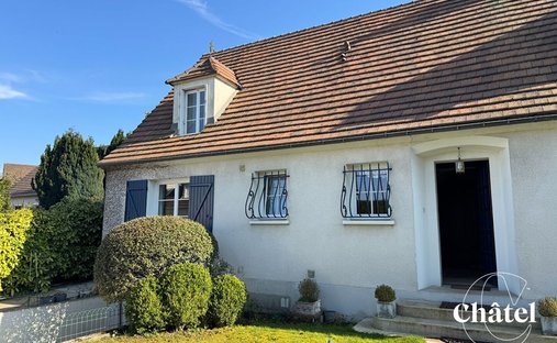 Haus in Senlis, Nordfrankreich, Frankreich 1