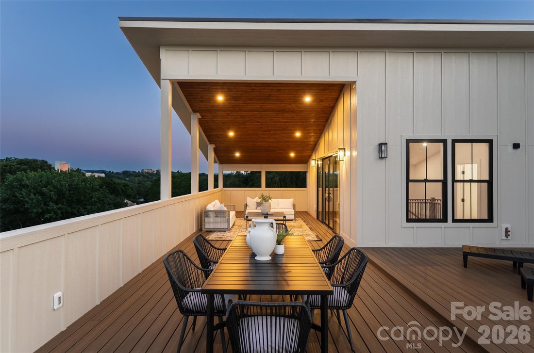 House in Asheville, North Carolina, United States 5 - 18141714