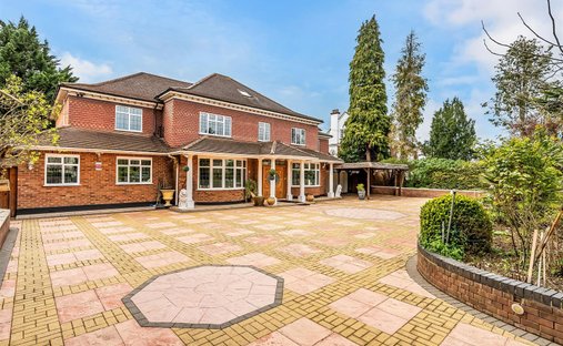 House in London Borough of Sutton, England 1