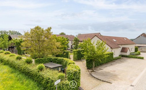 Haus in Lennik, Flämische Region, Belgien 1