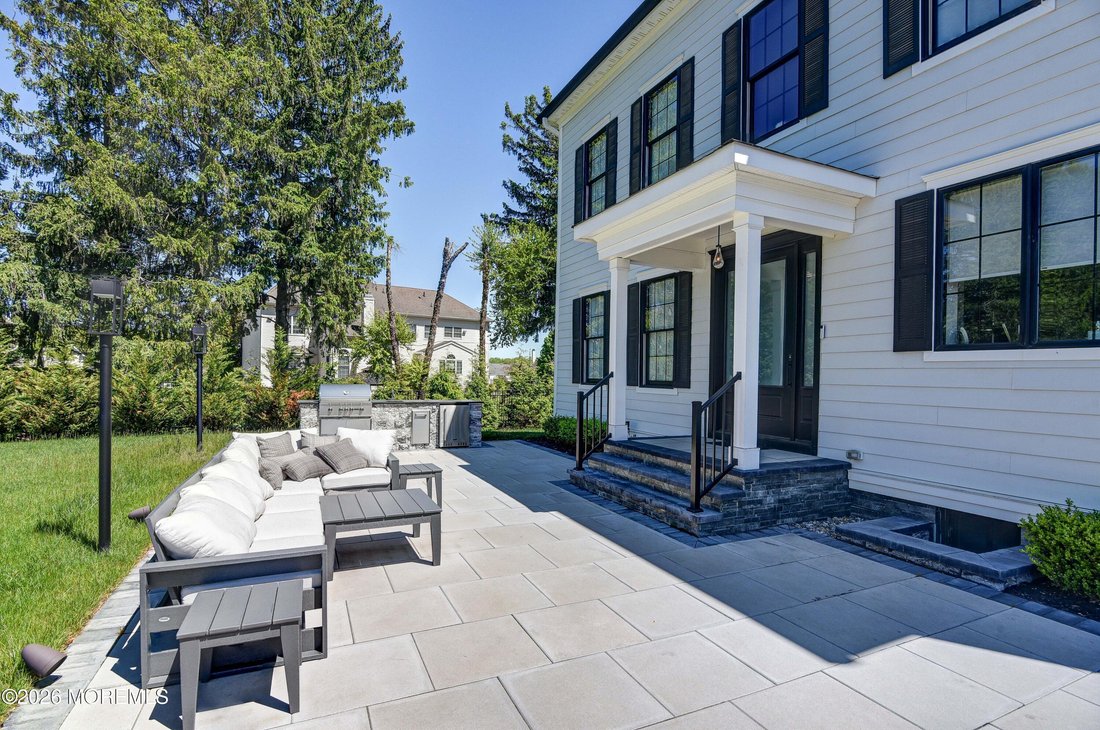 House in Marlboro Township, New Jersey, United States 5 - 18141900