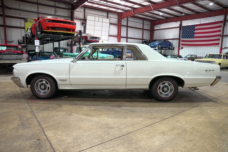 Coupe in Grand Rapids, United States 4 - 18141532