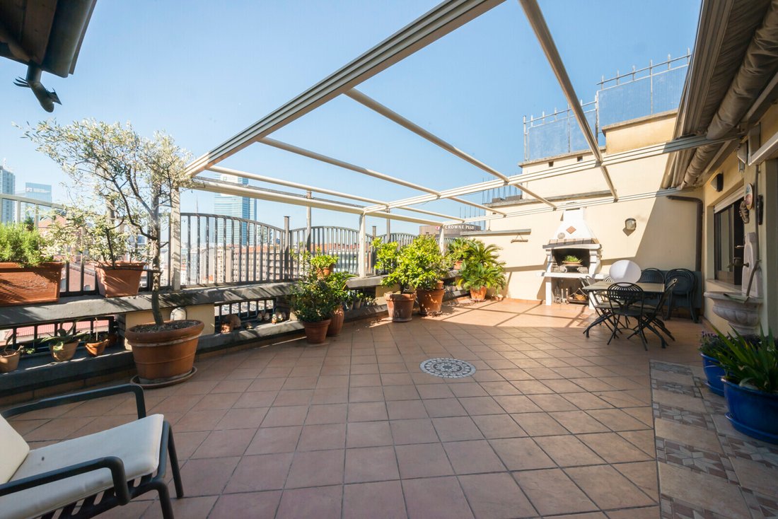 Apartment in Isola, Milan, Italy 5 - 18141157