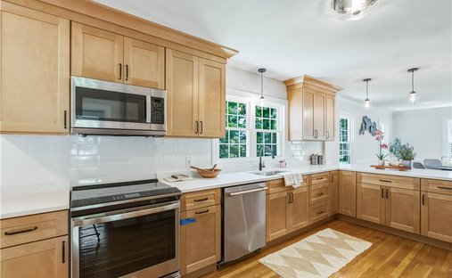 House in Cranston, Rhode Island, United States 1