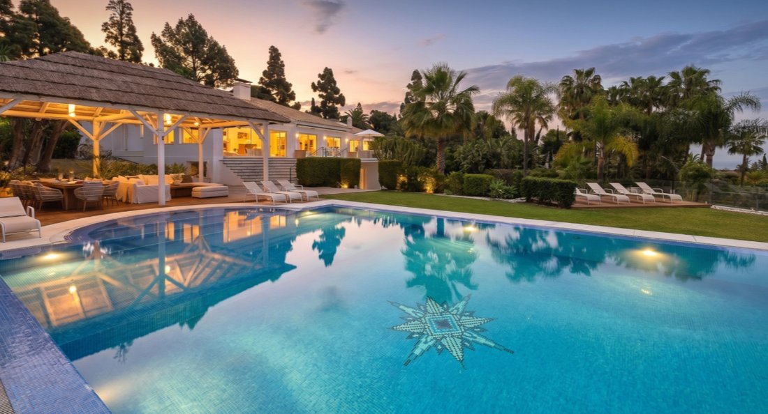 Villa in Marbella, Andalusia, Spain 2 - 18142470