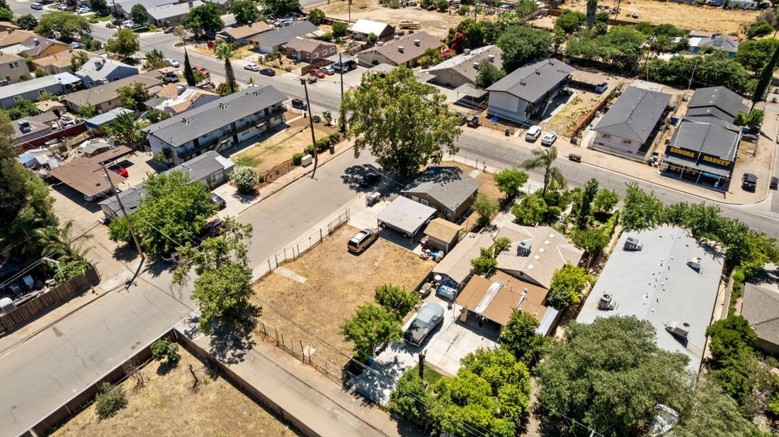 Fresno, California, United States 4 - 17659748