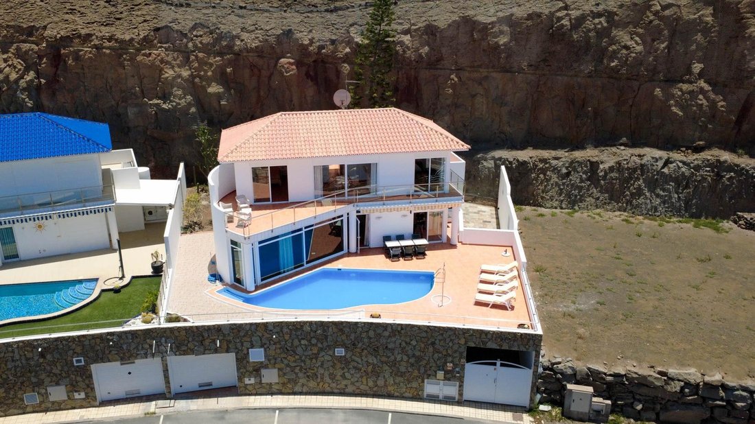 Villa in Mogan, Canary Islands, Spain 2 - 18140661