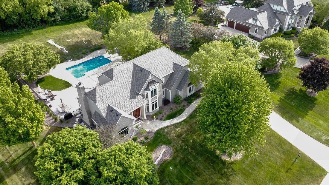 House in Hartland, Wisconsin, United States 3 - 18141295