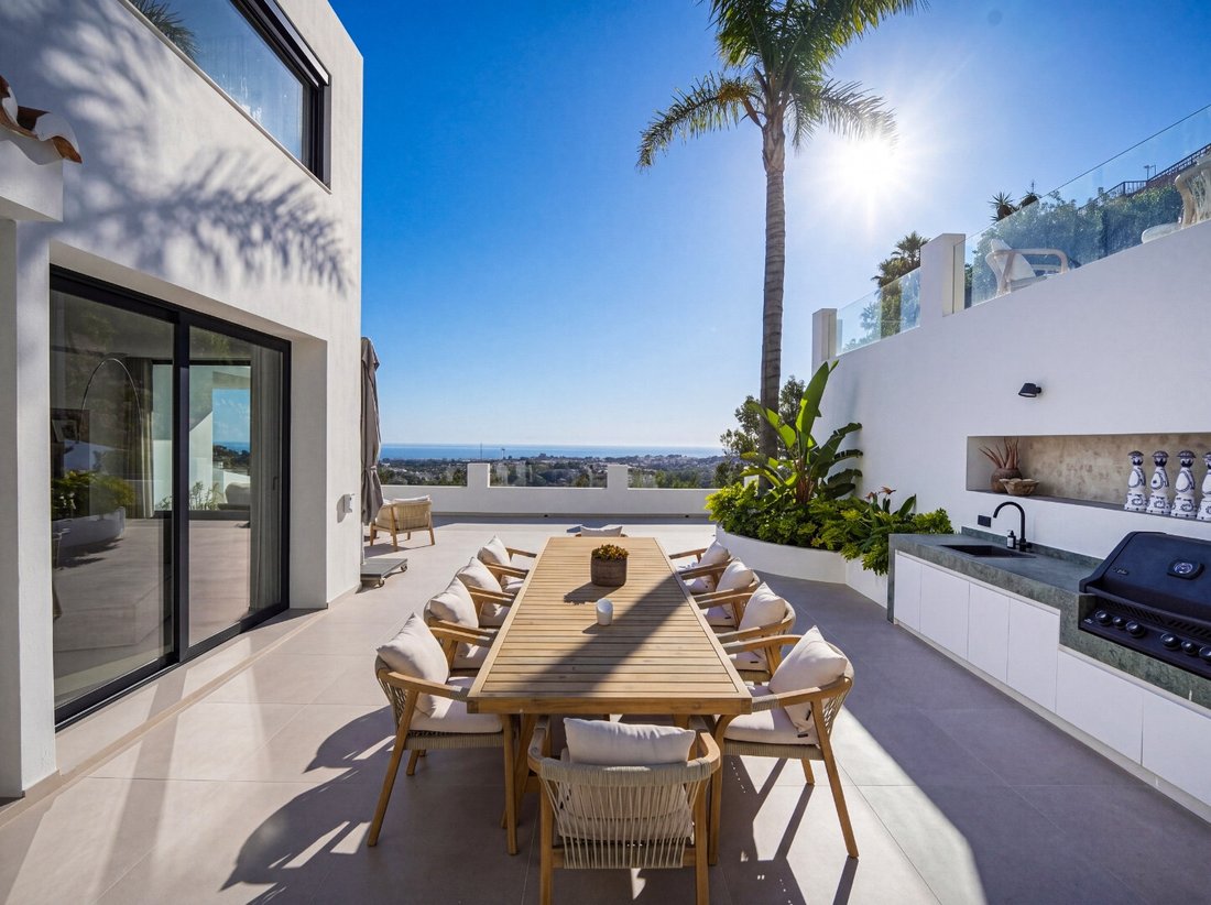 Villa in Nueva Andalucia, Marbella, Spain 4 - 18141541