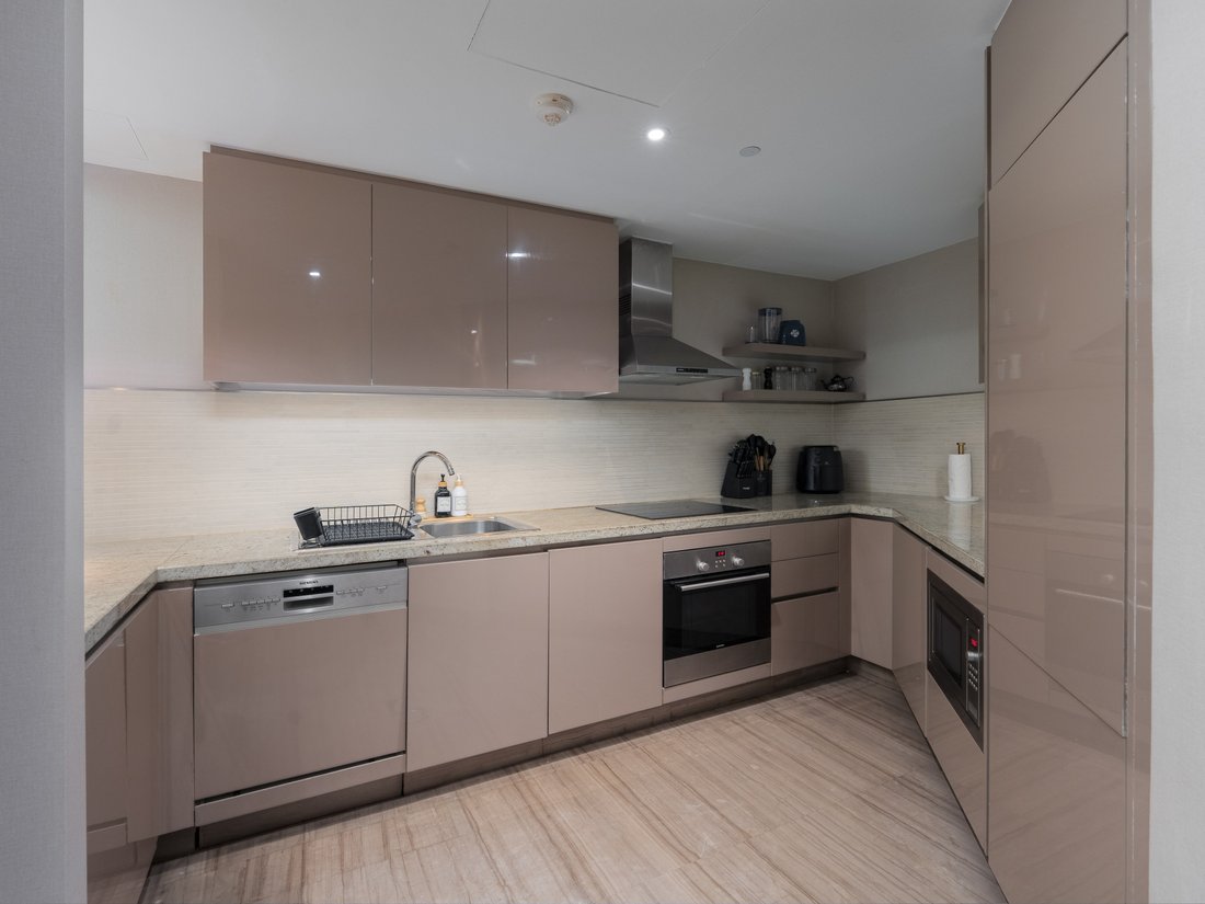 Apartment in Umm Hurair, Dubai, United Arab Emirates 4 - 18127361