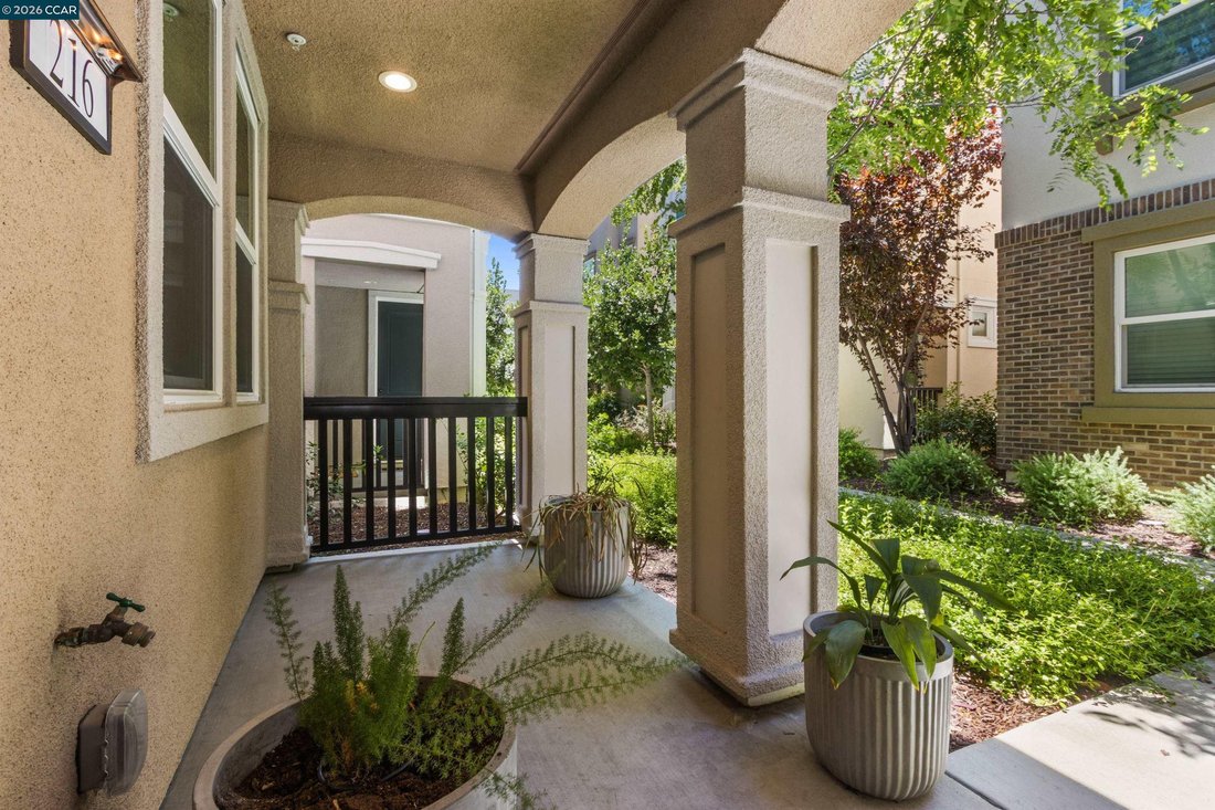 Townhouse in Pleasant Hill, California, United States 3 - 18140748