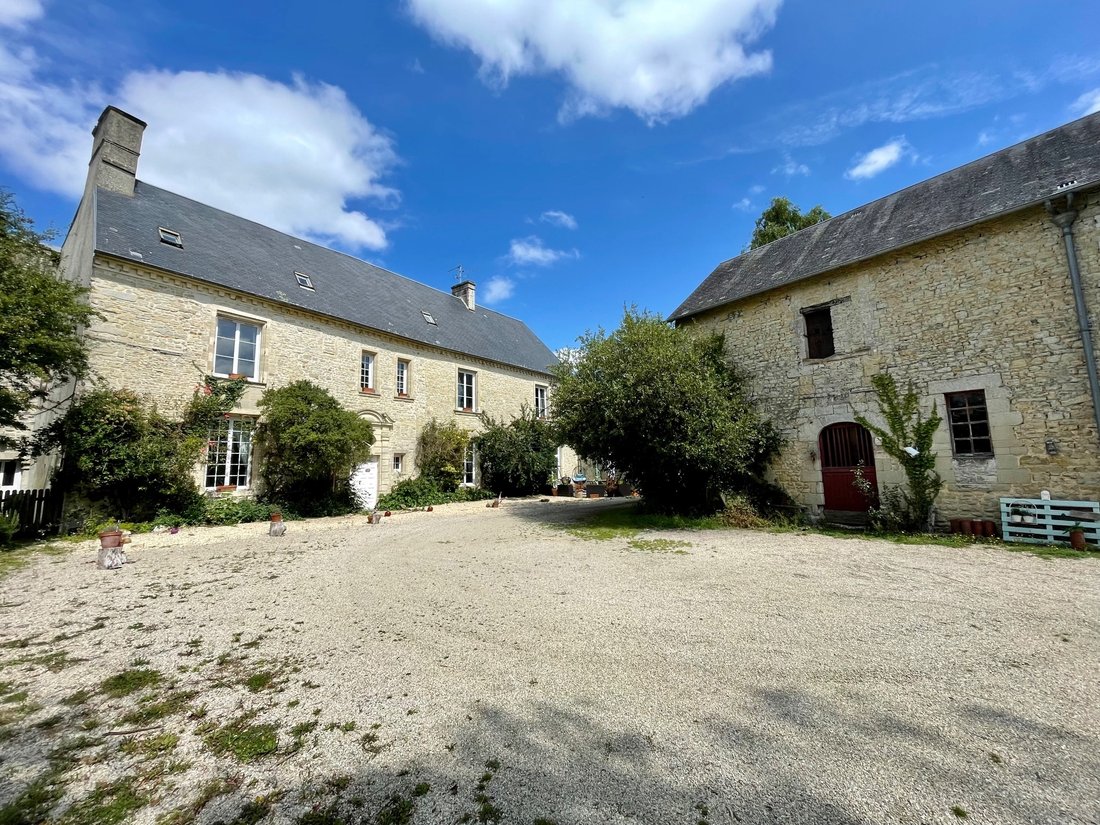 House in Bayeux, Normandy, France 3 - 18140391