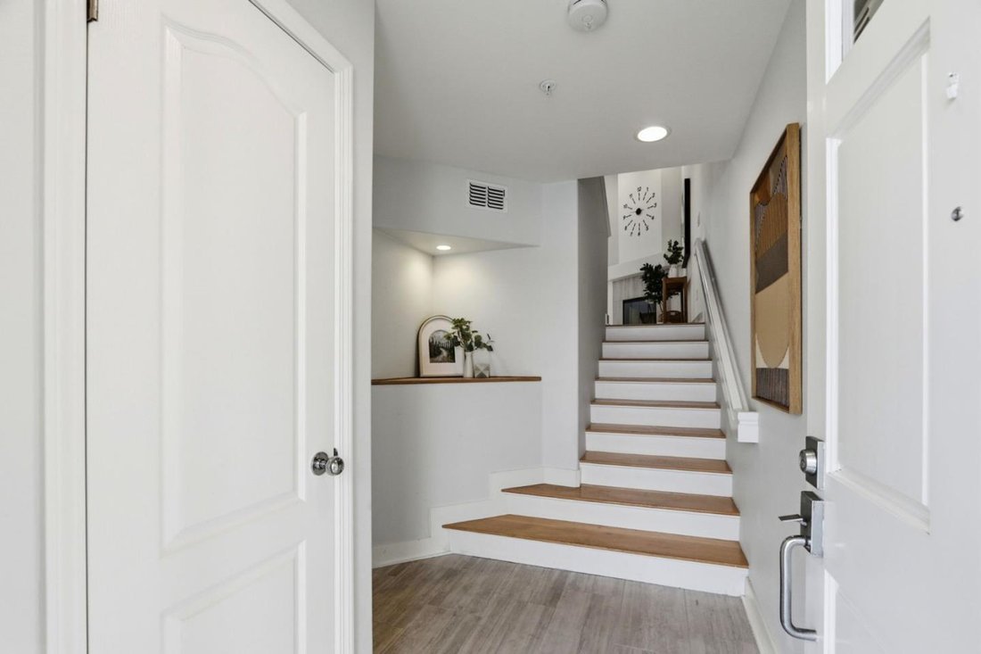 Townhouse in Sunnyvale, California, United States 2 - 18140740