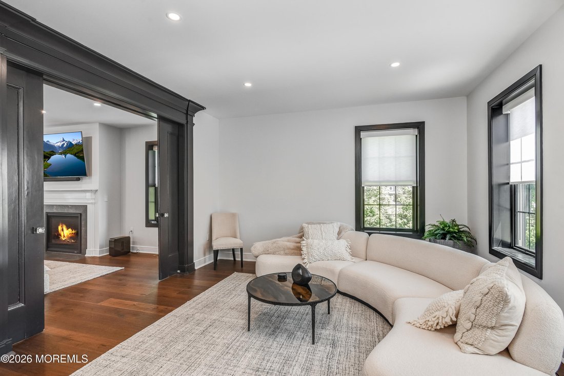 House in Marlboro Township, New Jersey, United States 4 - 18141900