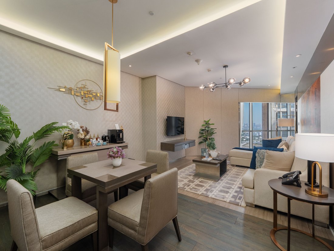 Apartment in Umm Hurair, Dubai, United Arab Emirates 1 - 18127361