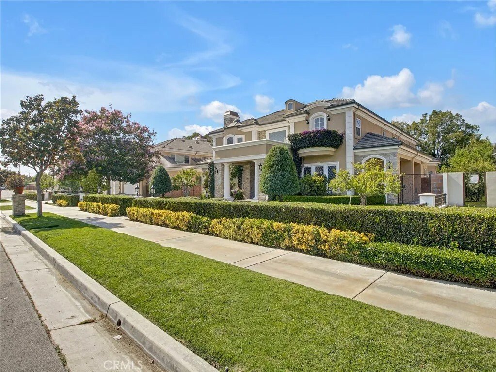 Condo in Arcadia, California, United States 1 - 18142208