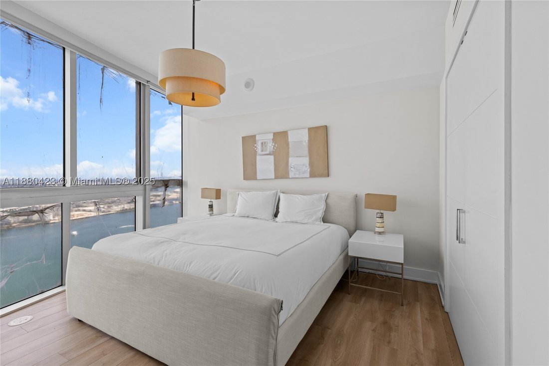 Condo in Miami, Florida, United States 2 - 16639336