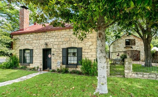 House in Fredericksburg, Texas, United States 1