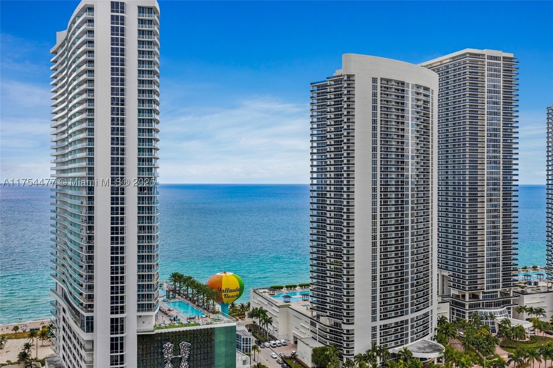 Hollywood, Florida, United States 4 - 17205314
