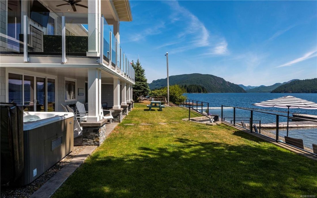 House in Youbou, British Columbia, Canada 2 - 18142415