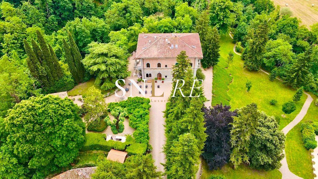 Villa in Dicomano, Tuscany, Italy 1 - 18131445