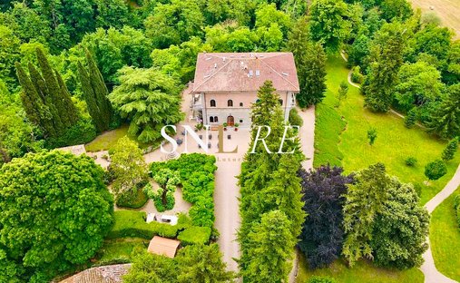Villa in Dicomano, Tuscany, Italy 1