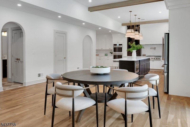 House in Caldwell, New Jersey, United States 5 - 18142956