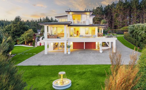 House in Kumeu, Auckland, New Zealand 1