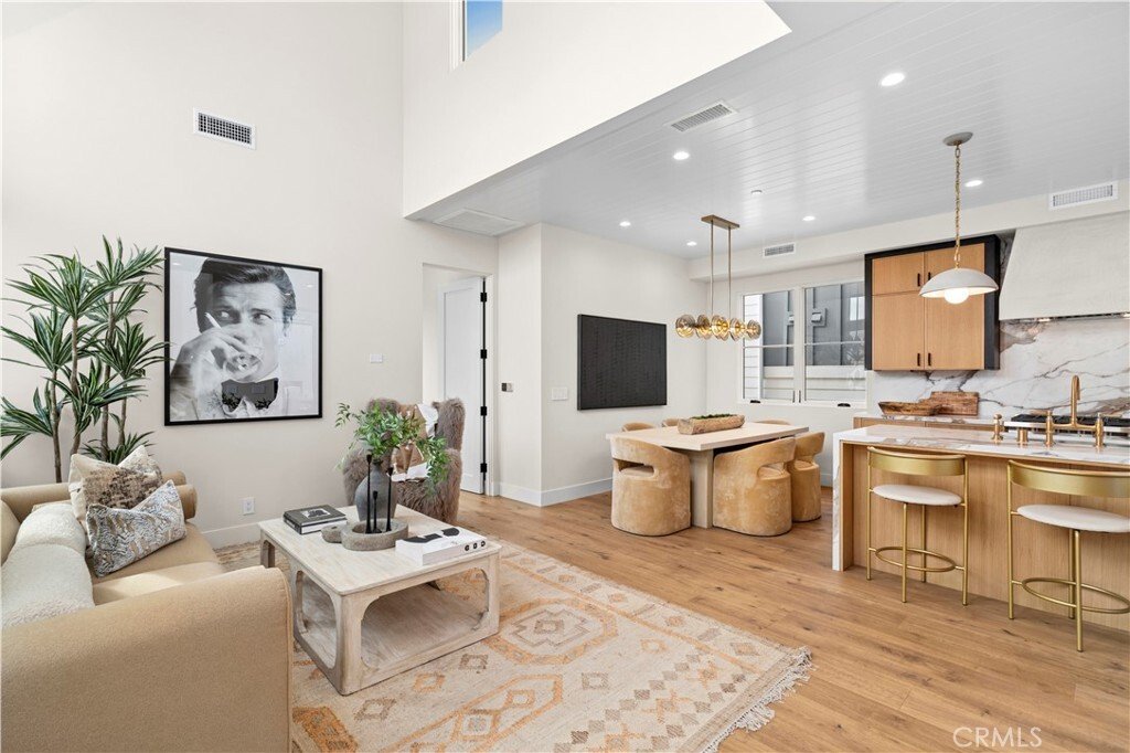 Condo in Newport Beach, California, United States 3 - 18143317