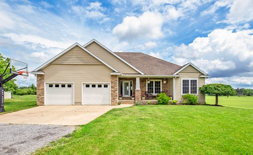 House in DeWitt, Michigan, United States 1