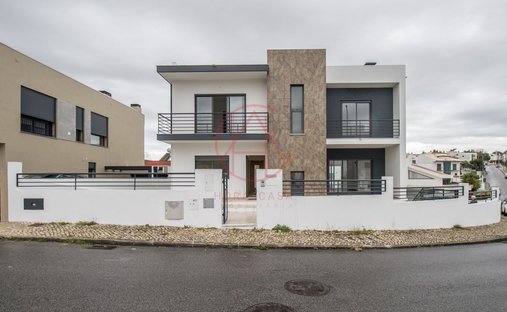 Maison à Almada, Cova da Piedade, Pragal et Cacilhas, Setúbal Municipality, Portugal 1