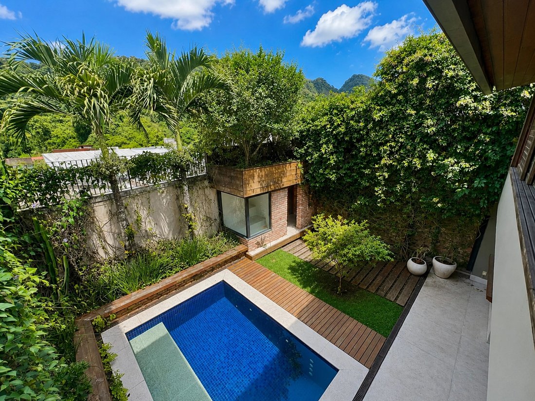 Villa in Rio de Janeiro, State of Rio de Janeiro, Brazil 5 - 18142943
