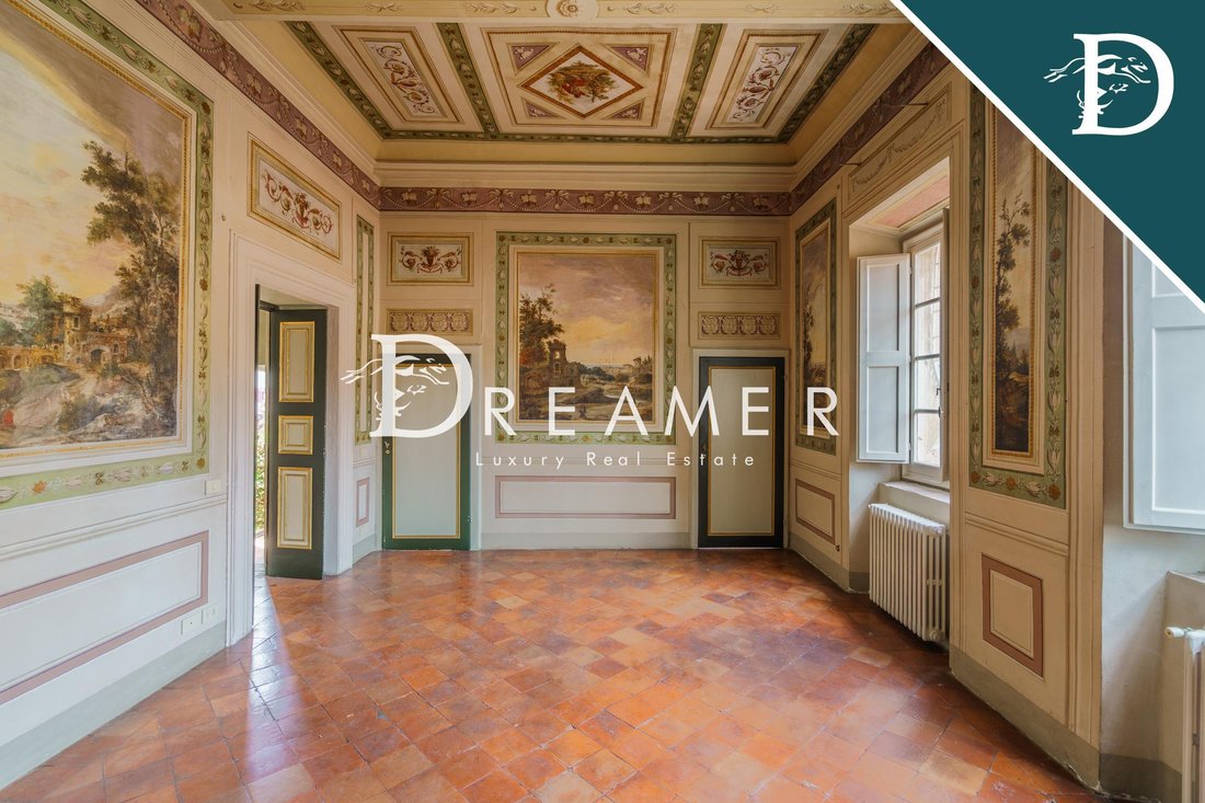 Apartment in Historic Center, Lucca, Tuscany 2 - 18142812