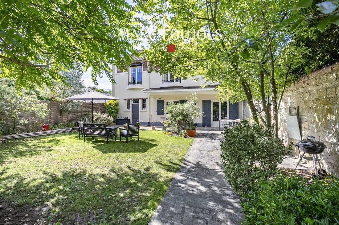 House in Chantilly, Hauts-de-France, France 1 - 18142969