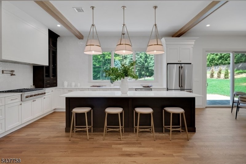 House in Caldwell, New Jersey, United States 4 - 18142956