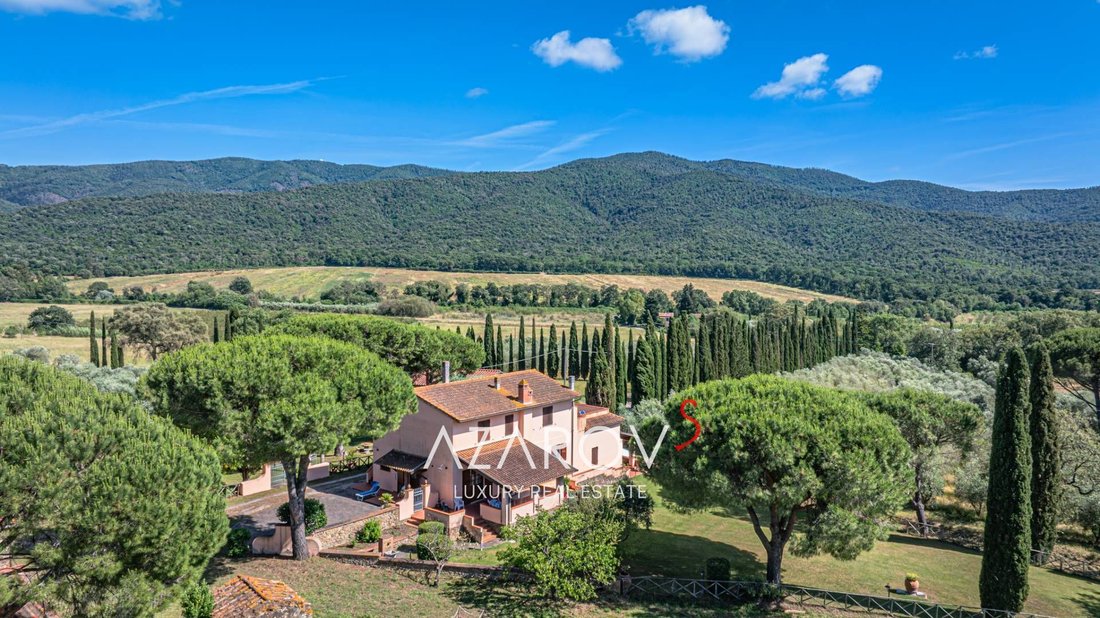 Villa in Scarlino, Tuscany, Italy 2 - 18142977