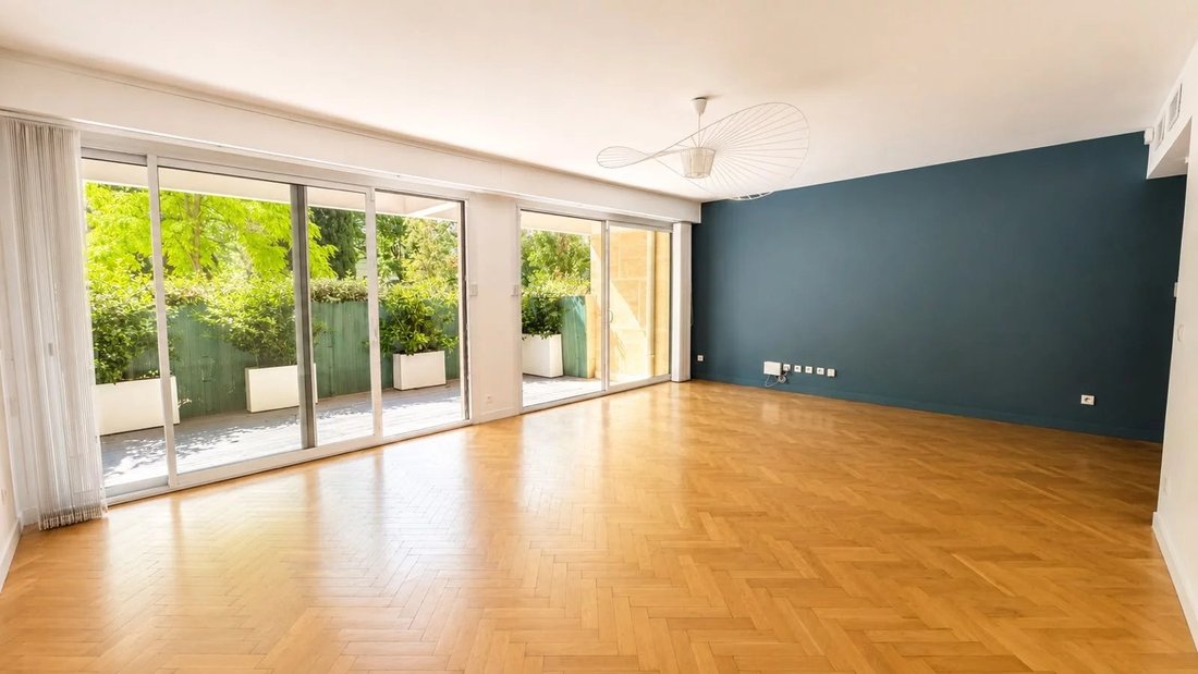 Apartment in Granettes-Jauberte-Sainte Anne, Aix-en-Provence, France 1 - 18142858