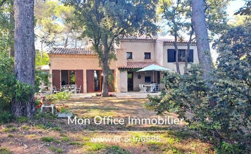 Casa a Bouc-Bel-Air, Provenza-Alpi-Costa Azzurra, Francia 1