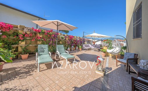 Villa in Lido di Camaiore, Camaiore, Tuscany 1
