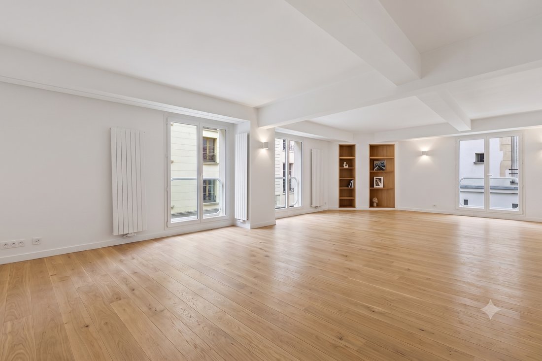 Apartment in Saint Gervais, Paris 4e Arrondissement, Paris 1 - 18143101