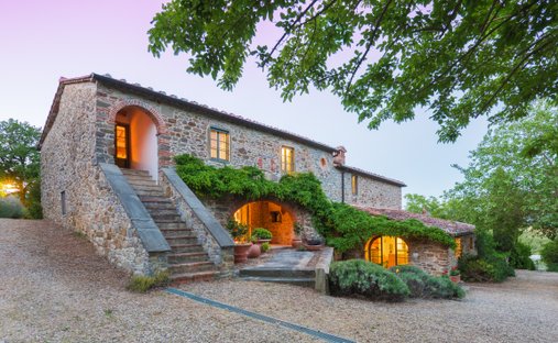 Maisons de campagne à Radda in Chianti, Toscane, Italie 1