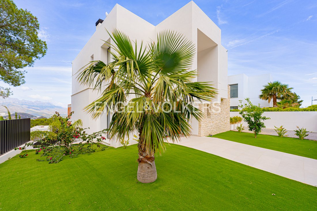 Villa in Polop, Valencian Community, Spain 3 - 18142807