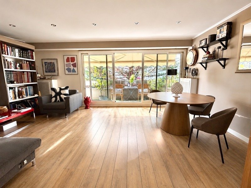 Apartment in Auteuil Sud, Paris 16e Arrondissement, Paris 1 - 18143186